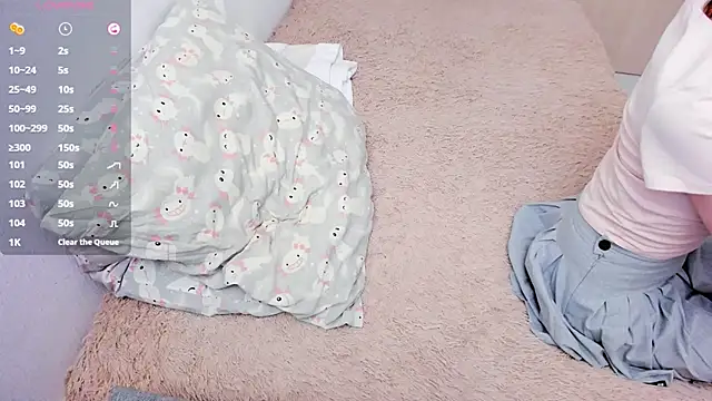 Snapshot of loliwoods chatting on September 24, 2025, 4:35 pm loliwoods online show from September 24, 2025, 4:35 pm