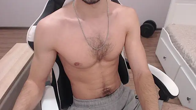 Mandarin4ks online show from March 12, 2025, 4:46 pm