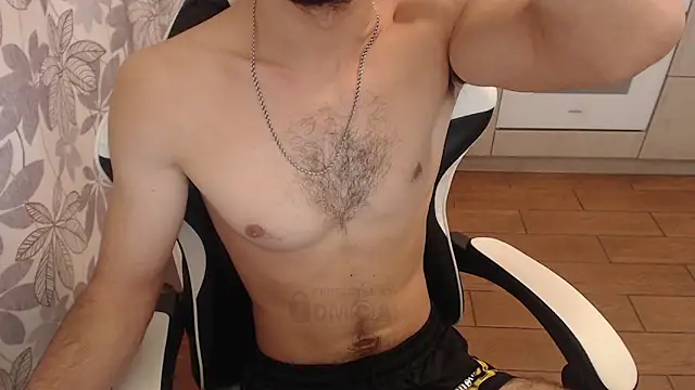 Mandarin4ks online show from January 8, 2026, 1:39 pm