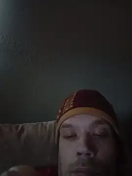 Snapshot of Dalton2288 chatting on February 5, 2026, 8:04 pm Dalton2288 online show from February 5, 2026, 8:04 pm