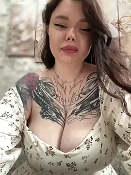 Snapshot of MommyDimitrescu_ chatting on March 21, 2025, 7:44 am MommyDimitrescu online show from March 21, 2025, 7:44 am