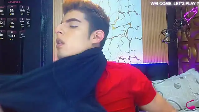 Snapshot of angel_sexyevil chatting on October 17, 2025, 12:29 pm angel sexyevil online show from October 17, 2025, 12:29 pm