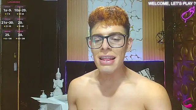 Snapshot of angel_sexyevil chatting on October 4, 2025, 12:39 pm angel sexyevil online show from October 4, 2025, 12:39 pm