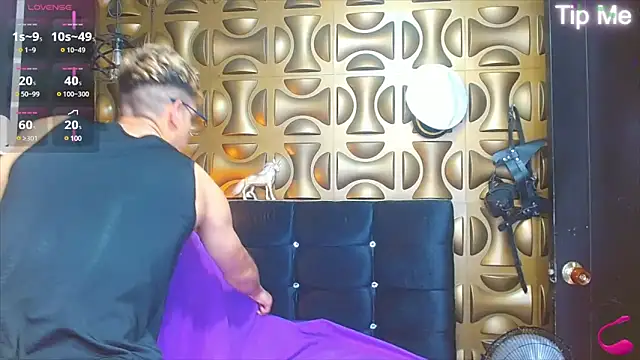 Snapshot of angel_sexyevil chatting on March 10, 2025, 12:28 pm angel sexyevil online show from March 10, 2025, 12:28 pm