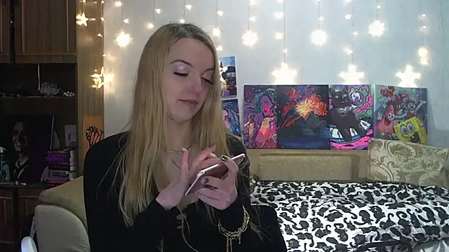 SecretSophia online show from January 25, 2025, 10:28 pm