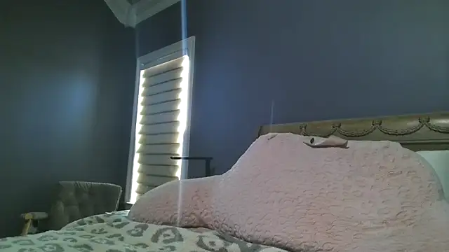 Lisaisluscious online show from February 28, 2026, 3:00 pm