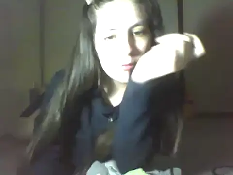 Snapshot of Insomniacl chatting on February 16, 2025, 6:32 am Insomniacl online show from February 16, 2025, 6:32 am