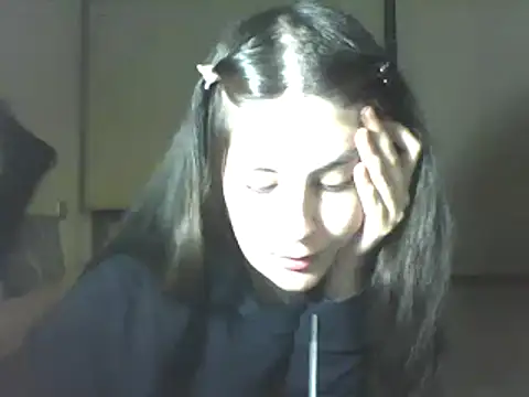 Snapshot of Insomniacl chatting on March 16, 2025, 5:47 am Insomniacl online show from March 16, 2025, 5:47 am