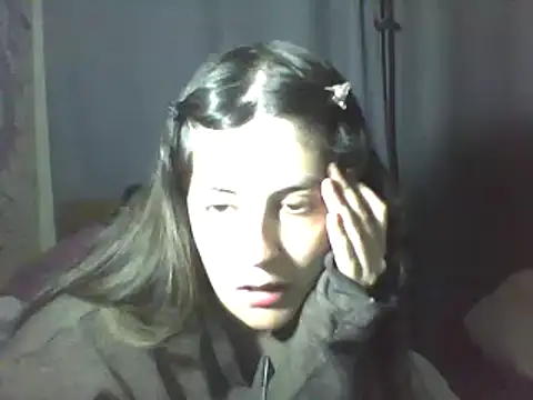 Snapshot of Insomniacl chatting on November 7, 2025, 3:55 am Insomniacl online show from November 7, 2025, 3:55 am