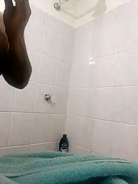 PhillDrake11 online show from December 5, 2025, 4:55 am