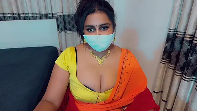 Snapshot of SonY_CaM chatting on April 22, 2026, 8:32 am SonY CaM online show from April 22, 2026, 8:32 am
