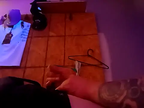 Jewfish420 online show from December 9, 2024, 8:00 am