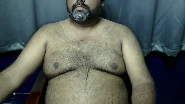 Snapshot of hairysubcub_70 chatting on January 9, 2026, 8:10 am hairysubcub 70 online show from January 9, 2026, 8:10 am