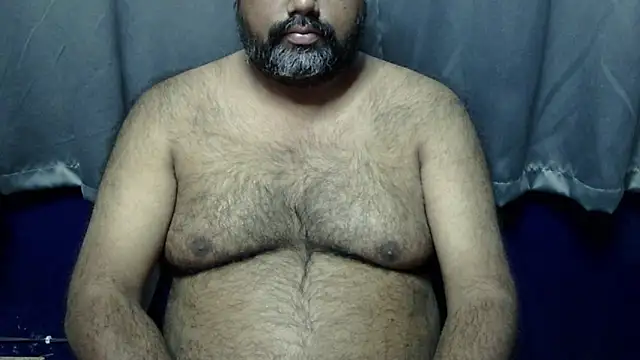 Snapshot of hairysubcub_70 chatting on January 11, 2026, 4:03 pm hairysubcub 70 online show from January 11, 2026, 4:03 pm