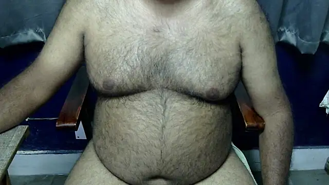 hairysubcub 70 online show from April 25, 2026, 1:41 pm
