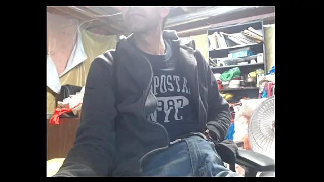 Gsmile1 online show from December 21, 2024, 1:36 am