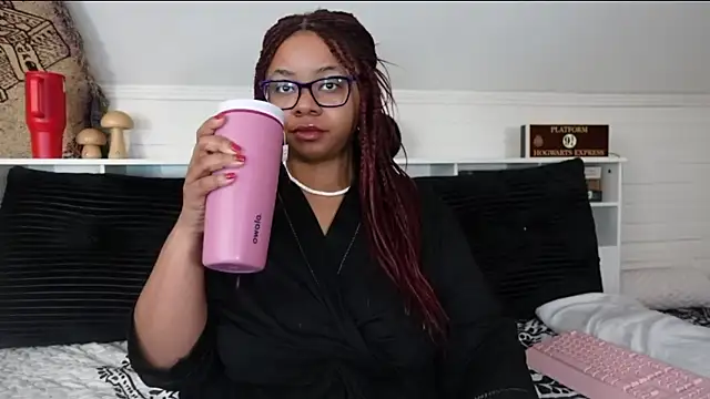 -khayaparker online show from January 17, 2026, 9:24 am