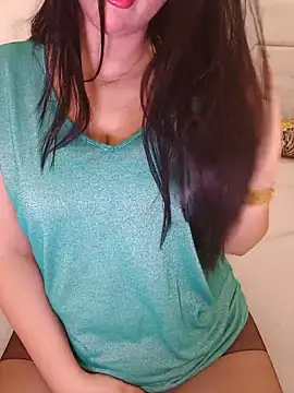 Snapshot of Queen_sousou chatting on May 23, 2026, 11:42 am Queen sousou online show from May 23, 2026, 11:42 am