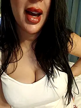 Snapshot of Queen_sousou chatting on February 17, 2026, 12:57 pm Queen sousou online show from February 17, 2026, 12:57 pm