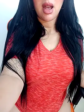 Snapshot of Queen_sousou chatting on September 24, 2025, 8:26 pm Queen sousou online show from September 24, 2025, 8:26 pm