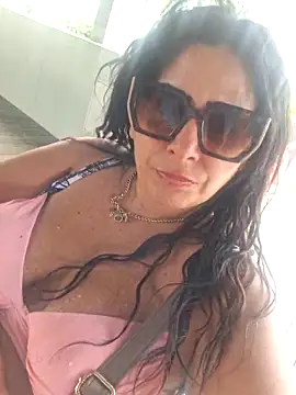 Snapshot of Dolcezza chatting on June 18, 2026, 11:59 am Dolcezza online show from June 18, 2026, 11:59 am