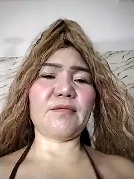 Snapshot of SweetAsianAss chatting on May 15, 2026, 4:21 am SweetAsianAss online show from May 15, 2026, 4:21 am