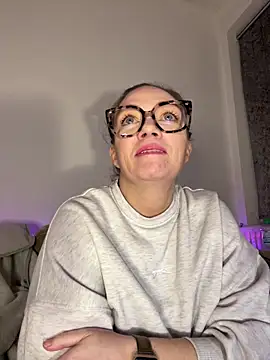 Snapshot of FemDom_RubyKnightXXO chatting on November 29, 2025, 5:35 pm FemDom RubyKnightXXO online show from November 29, 2025, 5:35 pm