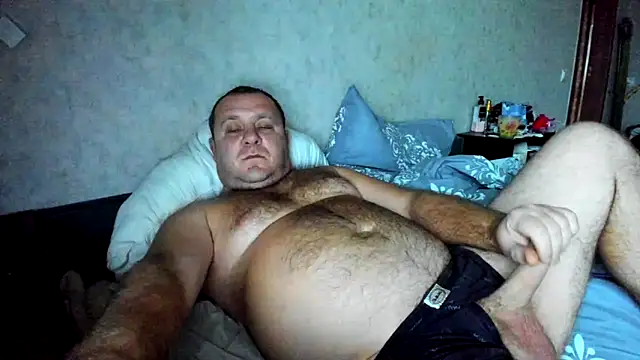 Snapshot of xxrokixxx chatting on December 11, 2024, 10:47 am xxrokixxx online show from December 11, 2024, 10:47 am