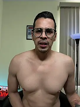 Snapshot of towers_j chatting on February 11, 2026, 4:18 pm towers j online show from February 11, 2026, 4:18 pm