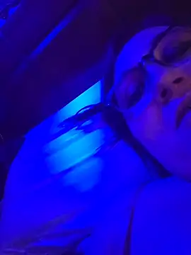 Snapshot of JadeDaMilf chatting on November 11, 2025, 4:24 pm JadeDaMilf online show from November 11, 2025, 4:24 pm