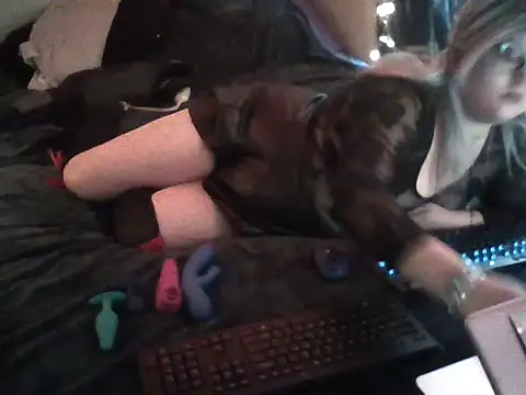 Snapshot of JadeDaMilf chatting on January 16, 2026, 9:19 pm JadeDaMilf online show from January 16, 2026, 9:19 pm