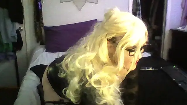 Snapshot of JadeDaMilf chatting on February 22, 2026, 12:35 am JadeDaMilf online show from February 22, 2026, 12:35 am