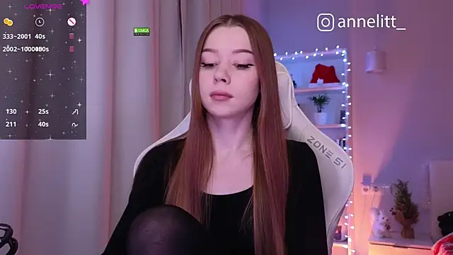 Snapshot of Annelitt chatting on January 8, 2025, 5:59 pm Annelitt online show from January 8, 2025, 5:59 pm