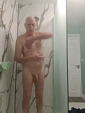 Snapshot of keeenn11 chatting on December 22, 2025, 8:53 pm keeenn11 online show from December 22, 2025, 8:53 pm