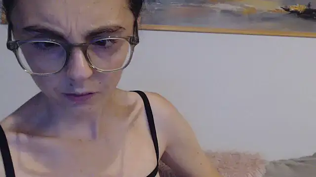 cleophee online show from October 7, 2025, 5:19 am