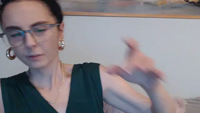 cleophee online show from October 1, 2025, 5:56 am