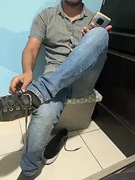 Snapshot of Darkdickhard chatting on January 26, 2025, 4:30 am Darkdickhard online show from January 26, 2025, 4:30 am