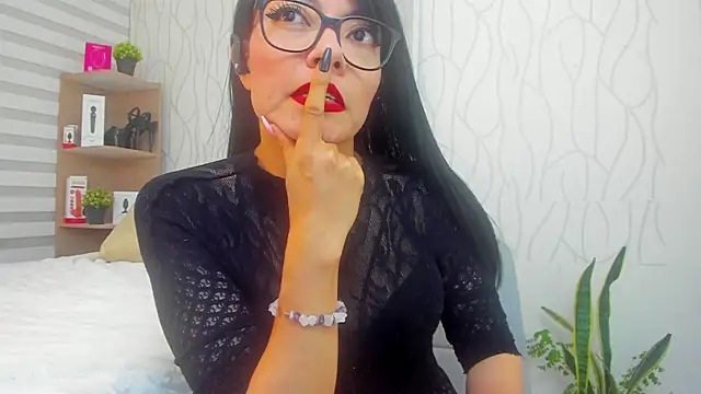 Snapshot of abella_skin chatting on August 6, 2026, 11:44 pm abella skin online show from August 6, 2026, 11:44 pm