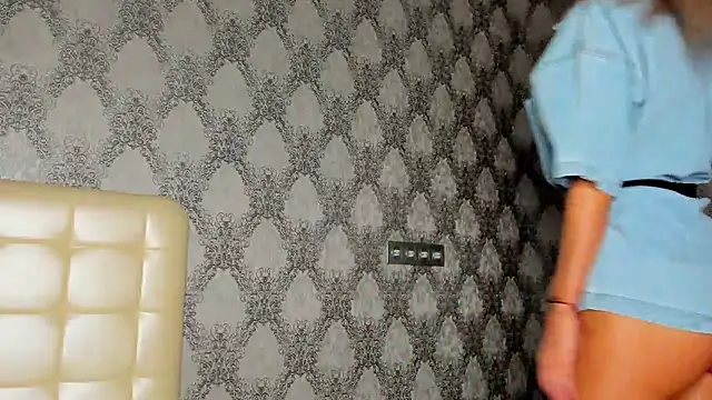 Snapshot of StarryHanna chatting on January 12, 2026, 7:42 pm StarryHanna online show from January 12, 2026, 7:42 pm