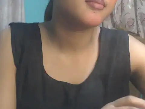 Snapshot of NancyRuvi chatting on March 17, 2026, 3:15 pm NancyRuvi online show from March 17, 2026, 3:15 pm