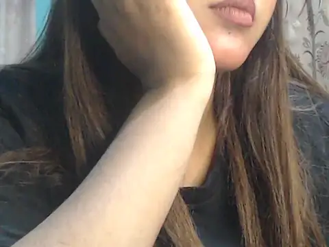 NancyRuvi online show from December 2, 2025, 3:36 pm