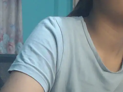 Snapshot of NancyRuvi chatting on March 13, 2026, 2:44 pm NancyRuvi online show from March 13, 2026, 2:44 pm