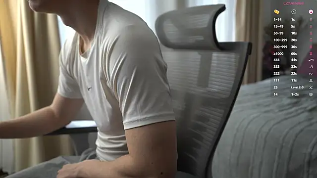 BumBuster69 online show from April 29, 2026, 2:43 pm