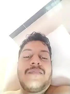 Snapshot of dzboy1994 chatting on November 28, 2025, 2:23 am dzboy1994 online show from November 28, 2025, 2:23 am