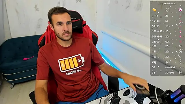 Snapshot of Raamoss chatting on March 17, 2025, 12:46 pm Raamoss online show from March 17, 2025, 12:46 pm