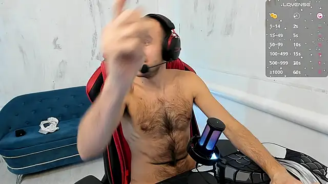 Snapshot of Raamoss chatting on December 20, 2024, 4:25 pm Raamoss online show from December 20, 2024, 4:25 pm