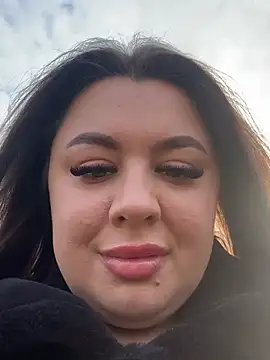 Snapshot of Sara_Slow chatting on February 3, 2025, 1:08 pm Sara Slow online show from February 3, 2025, 1:08 pm