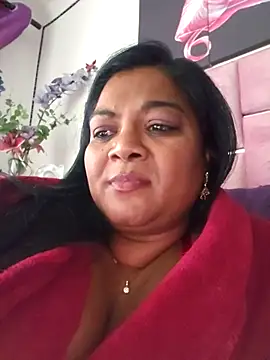 Snapshot of IndianDelia chatting on April 23, 2026, 1:13 pm IndianDelia online show from April 23, 2026, 1:13 pm