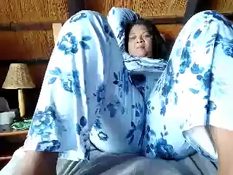 Snapshot of IndianDelia chatting on March 11, 2026, 4:28 am IndianDelia online show from March 11, 2026, 4:28 am