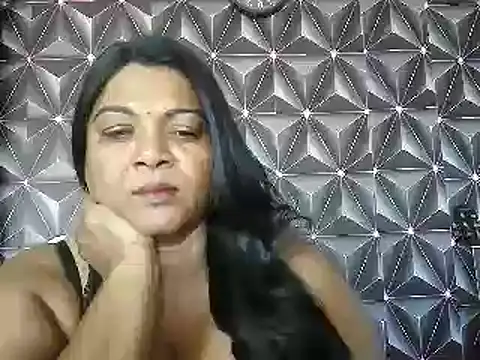 Snapshot of IndianDelia chatting on May 26, 2026, 8:23 am IndianDelia online show from May 26, 2026, 8:23 am
